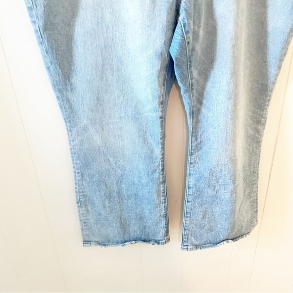 Madewell Cali Demi-Boot Jeans in Dory Wash: Comfort Stretch Edition Plus 37 - Picture 8 of 12